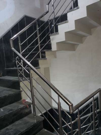 Staircase Designs by Fabrication & Welding Aamir Saifi, Ghaziabad | Kolo