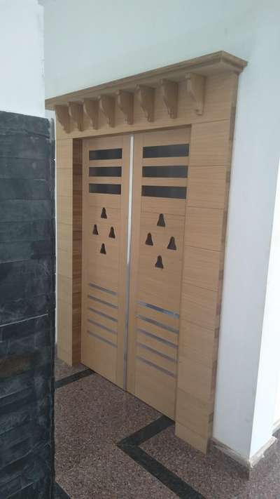 Door Designs by Carpenter raghu m, Palakkad | Kolo