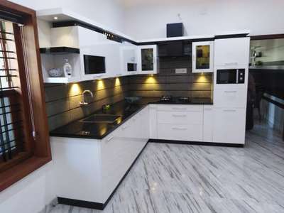 Kitchen, Storage, Lighting Designs by Carpenter sivakumar sivakumar, Malappuram | Kolo