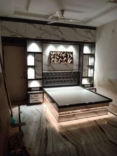 Furniture, Lighting, Storage, Bedroom Designs by Carpenter Razvi furniture  click design, Delhi | Kolo