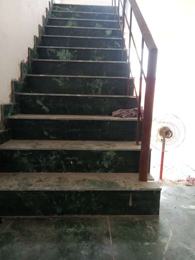 Staircase Designs by Contractor dablu miya, Ghaziabad | Kolo