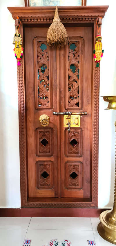 Door Designs by Contractor Ramesh  Krishnan , Kottayam | Kolo