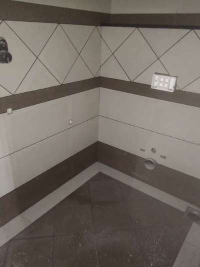 Bathroom Designs by Flooring prageesh tile, Kozhikode | Kolo