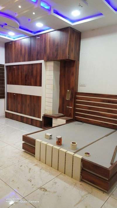 Furniture, Storage, Bedroom, Wall, Ceiling Designs by Carpenter Karthik Kumar, Faridabad | Kolo