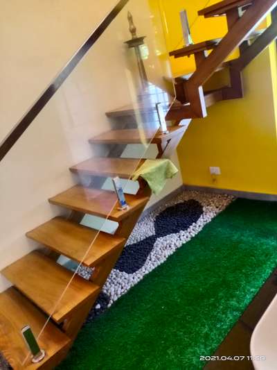 Staircase, Flooring Designs by Contractor satheesh  kannan, Kollam | Kolo