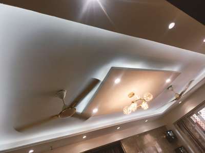 Ceiling, Lighting, Home Decor Designs by Contractor Nishant Singh, Gautam Buddh Nagar | Kolo