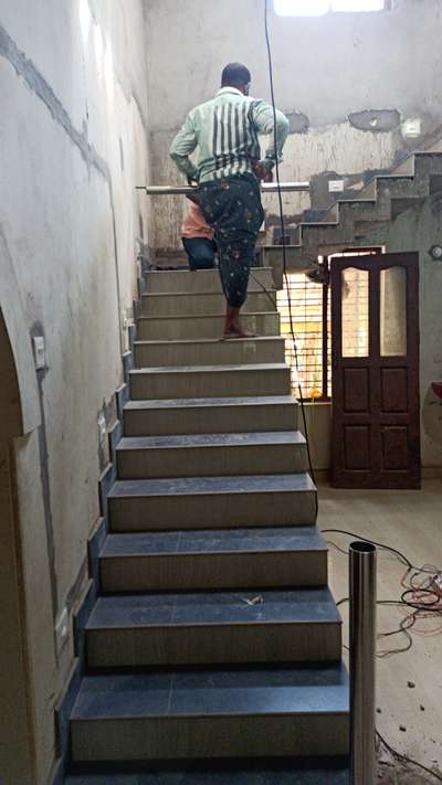 Staircase Designs by Contractor Sreechand R, Alappuzha | Kolo