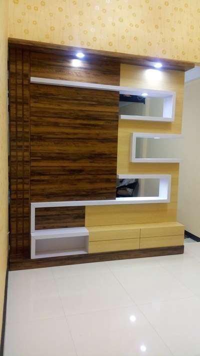 Living, Storage Designs by Carpenter 🙏 फॉलो करो दिल्ली कारपेंटर को , Delhi | Kolo