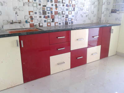 Kitchen, Storage Designs by Contractor Aijaz Khan, Bhopal | Kolo