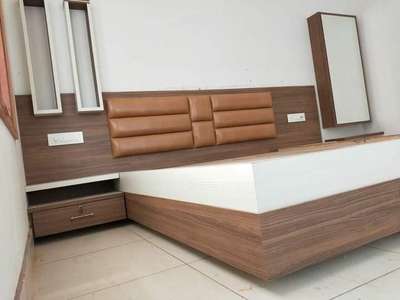 Bedroom, Furniture, Storage Designs by Carpenter Madhu Mukul, Gautam Buddh Nagar | Kolo