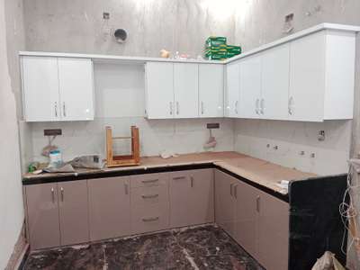 Kitchen, Storage Designs by Contractor Rahis khan, Sonipat | Kolo