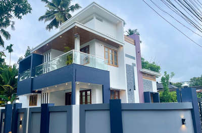 Exterior Designs by Civil Engineer Ajith vijayan, Pathanamthitta | Kolo