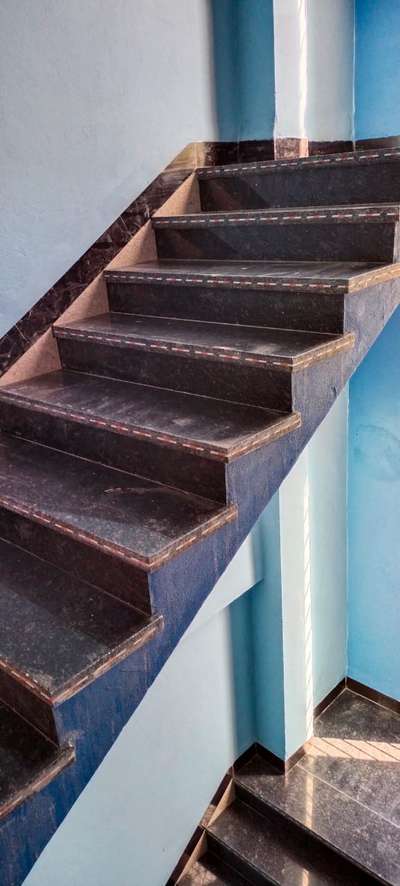 Staircase Designs by Flooring Mohsin Patel, Dewas | Kolo