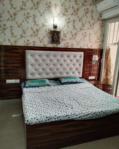 Flooring, Storage, Bedroom, Wall Designs by Interior Designer sweta singh, Gautam Buddh Nagar | Kolo