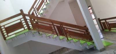 Staircase Designs by Carpenter mukesh Kilukkampetty, Kozhikode | Kolo