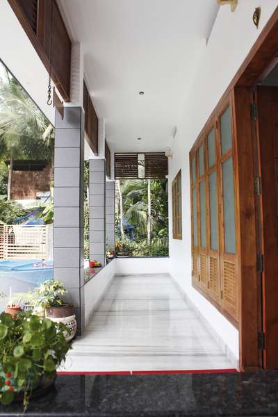 Ceiling, Flooring, Window Designs by Architect tilted  north architects, Kannur | Kolo