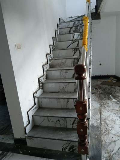 Staircase Designs by Service Provider Remyadevan Remyadevan, Ernakulam | Kolo