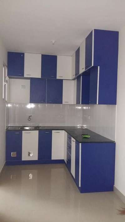 Kitchen, Storage, Flooring Designs by Contractor asif asif Ali , Ghaziabad | Kolo