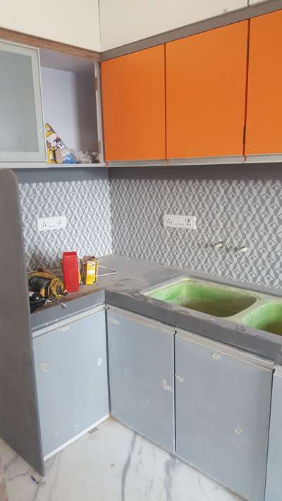 Kitchen, Storage Designs by Contractor kamlesh jangid, Delhi | Kolo