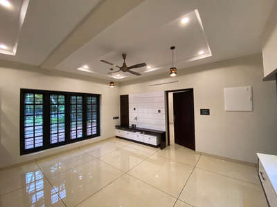 Ceiling, Flooring, Lighting Designs by Carpenter Rejith Rajendran, Thiruvananthapuram | Kolo