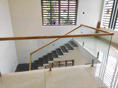 Staircase, Window Designs by Glazier ajeesh cherppukaran mob 9048300280, Thrissur | Kolo
