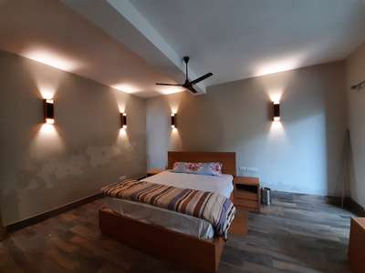 Furniture, Storage, Bedroom, Lighting Designs by Interior Designer wood  Town , Delhi | Kolo