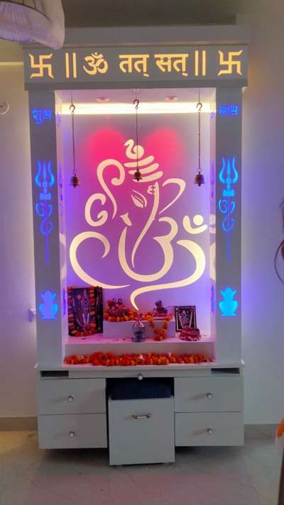 Lighting, Prayer Room, Storage Designs by Carpenter Mehmood Husain, Faridabad | Kolo