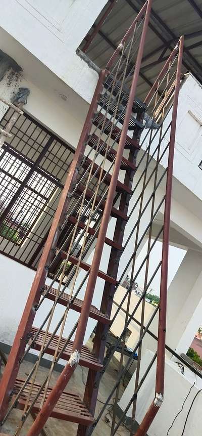 Staircase Designs by Fabrication & Welding imran Ansari, Ghaziabad | Kolo