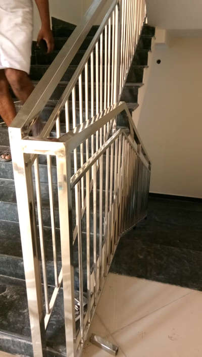 Staircase Designs by Contractor Mazearc Engineers, Ernakulam | Kolo