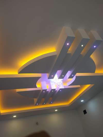 Ceiling, Lighting Designs by Contractor KSR JANATHA DEVELOPERS, Kannur | Kolo