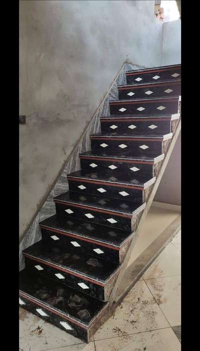 Staircase Designs by Flooring Sharik Mansoori, Gurugram | Kolo