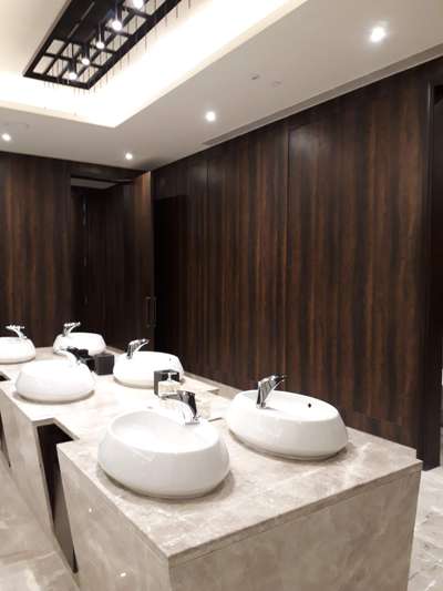 Bathroom Designs by Carpenter Afsar Saifi, Delhi | Kolo