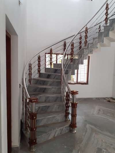 Flooring, Staircase Designs by Interior Designer Umesh  U, Kannur | Kolo