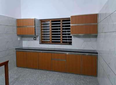 Kitchen, Storage Designs by Carpenter Binesh Ap, Palakkad | Kolo