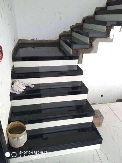 Staircase Designs by Flooring Muhammad  Qasim , Gurugram | Kolo