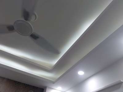 Ceiling, Lighting Designs by Contractor NARESH Kumar NARESH kumar, Gurugram | Kolo