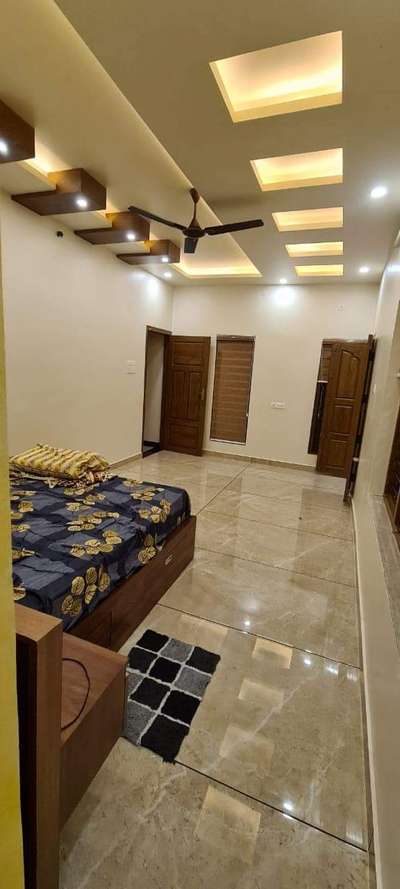 Bedroom, Ceiling, Lighting, Flooring Designs by Contractor sharaf konni, Pathanamthitta | Kolo