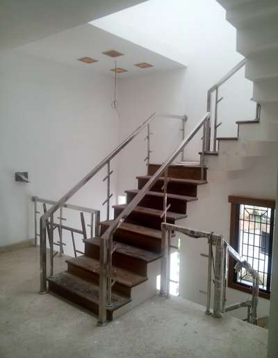 Staircase Designs by Civil Engineer saifudheen T, Kannur | Kolo