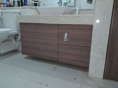 Bathroom Designs by Interior Designer naseem saifi, Gurugram | Kolo