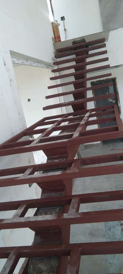 Staircase Designs by Fabrication & Welding Azhar Saifi, Gurugram | Kolo