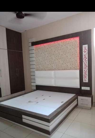 Bedroom, Furniture, Storage, Wall Designs by Carpenter hindi bala carpenter, Malappuram | Kolo