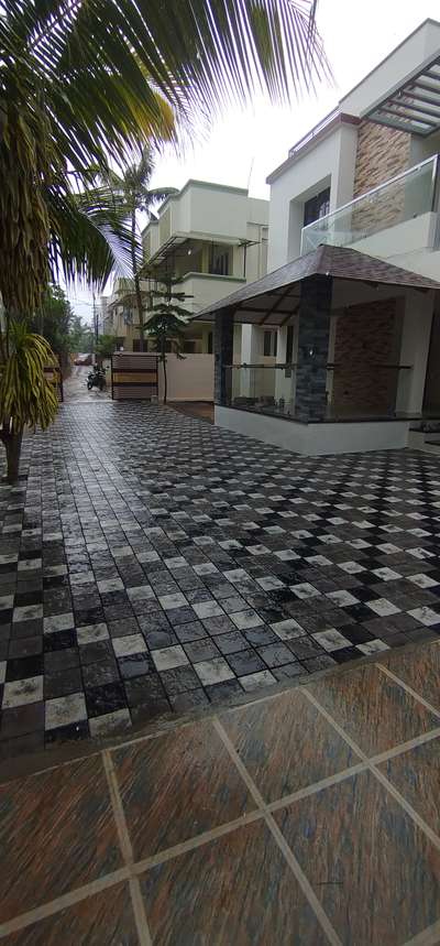 Exterior, Flooring Designs by Service Provider Santhosh Shalu, Thiruvananthapuram | Kolo