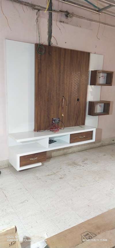 Living, Storage Designs by Contractor Hariram Karwasra, Gurugram | Kolo