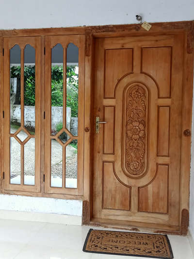 Door Designs by Carpenter pushpakumar sivasankaran achary, Pathanamthitta | Kolo