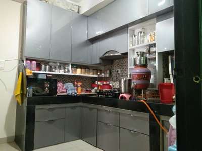 Kitchen, Storage Designs by Contractor Hirdesh Vishwakarma, Bhopal | Kolo
