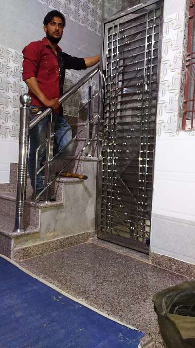 Door, Staircase, Flooring Designs by Fabrication & Welding Aamir Saifi, Ghaziabad | Kolo