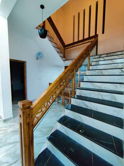 Staircase Designs by Contractor dzyner wanderer, Kannur | Kolo