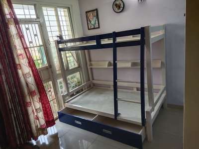 Bedroom, Furniture, Window Designs by Carpenter Rifaqat Contractor, Gautam Buddh Nagar | Kolo