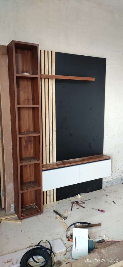 Storage, Living Designs by Carpenter Nafis Saifi, Ghaziabad | Kolo