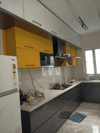 Kitchen, Storage Designs by Carpenter G N interior Decorator delhi , Delhi | Kolo